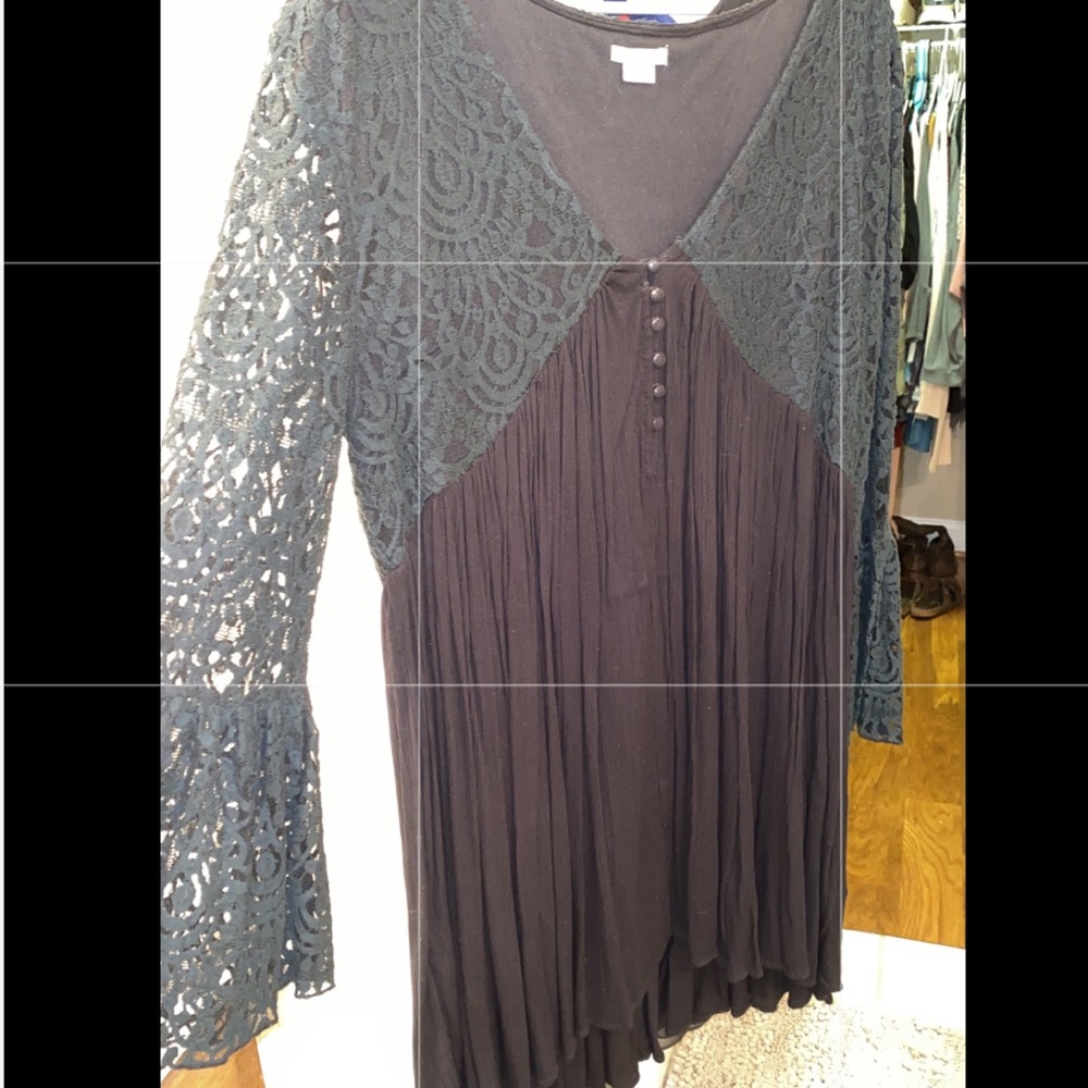 Black lace dress